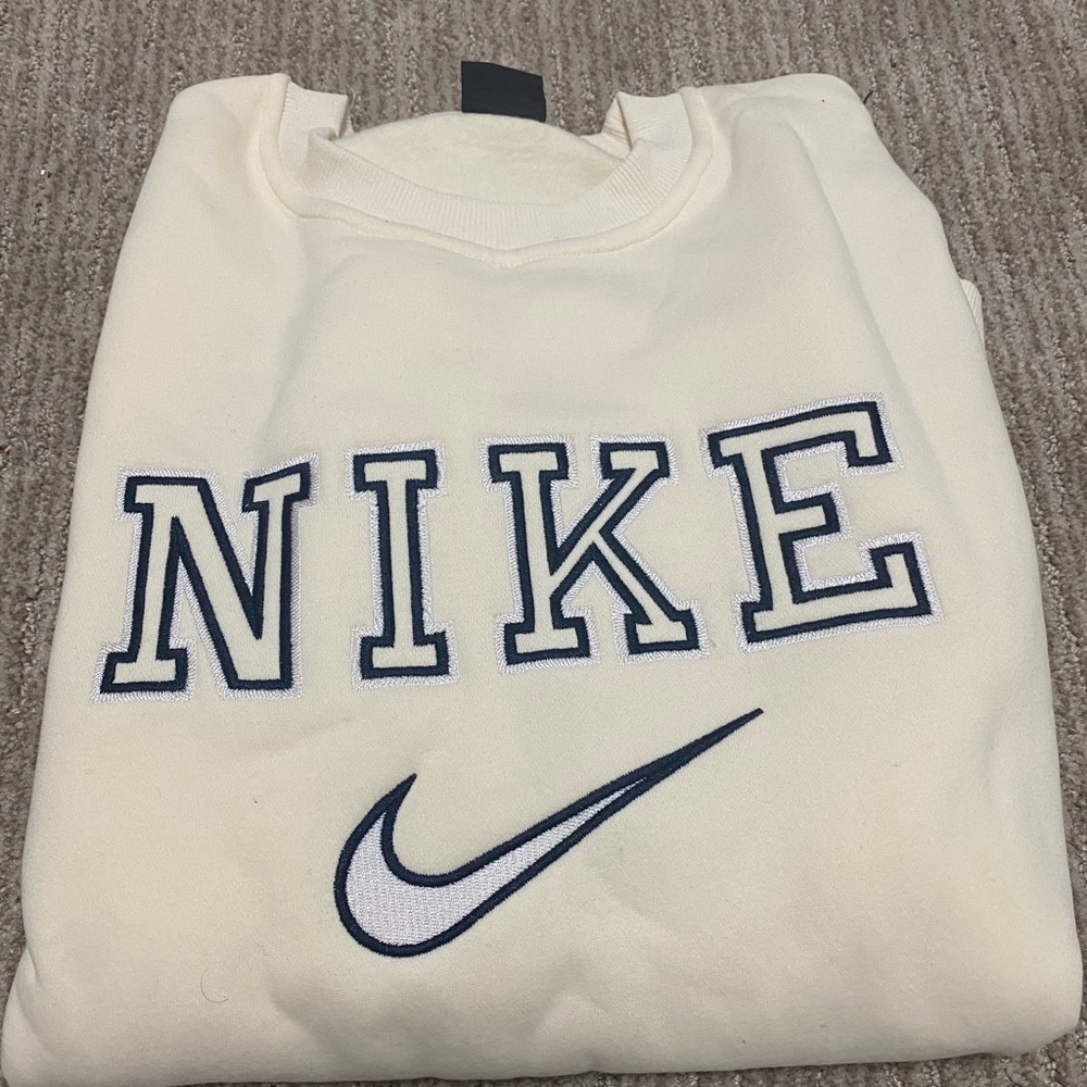 Nike Sweatshirt